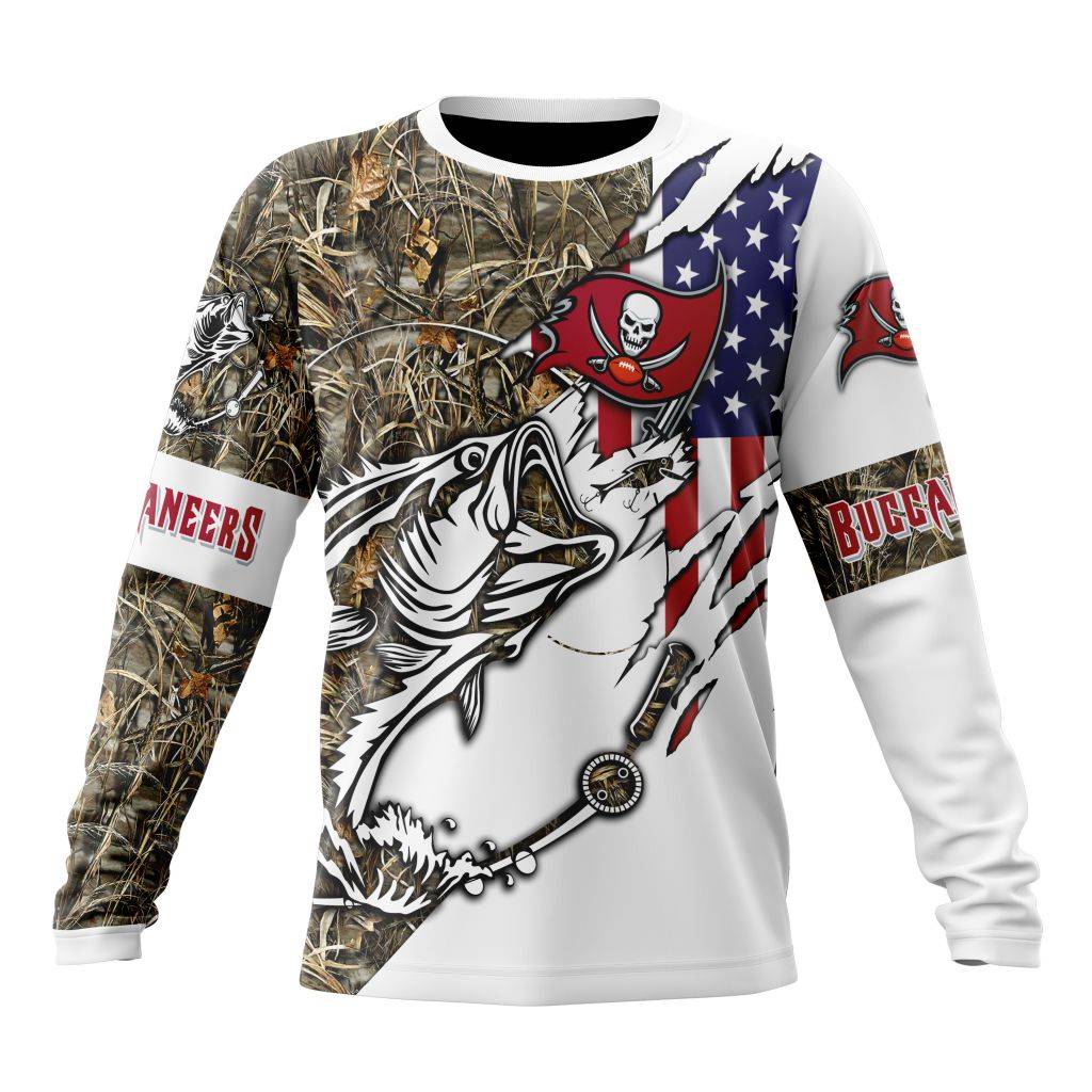 Personalized NFL Tampa Bay Buccaneers Fishing With Flag Of The United States Unisex Sweatshirt SWS905